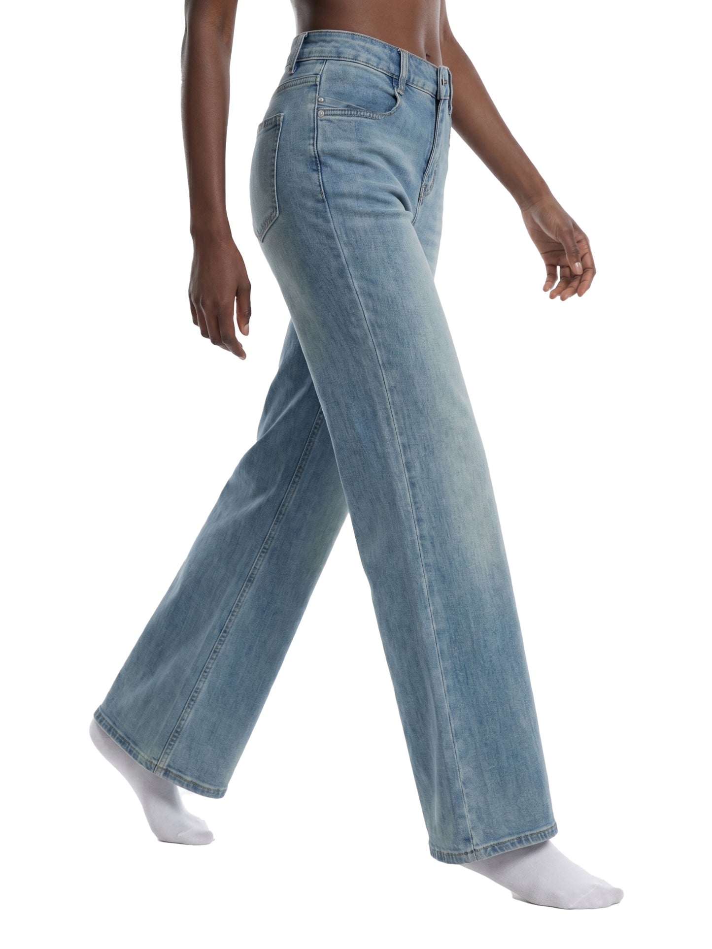 Women's.Vintage Wash Flared Leg Jeans